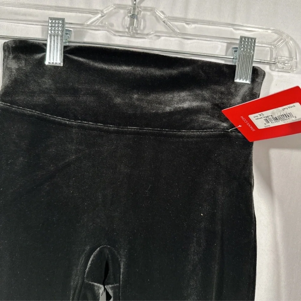 NWT $98 Spanx [ XS ] Velvet Leggings in Very Black #5621‎